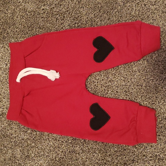 VALENTINE'S OUTFIT - Picture 2 of 7